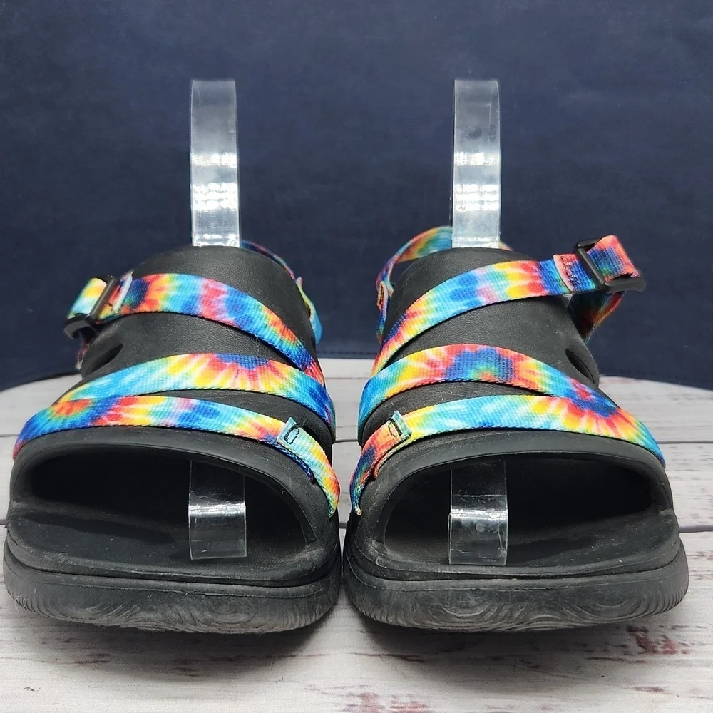 -- Chaco | Chillos Kids Dark Tie Dye Sandals‎ Youth Size 6